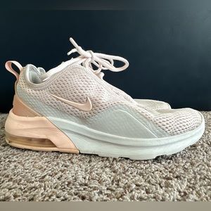 Women’s Nike Air Max Motion 2 Pale Pink size 7